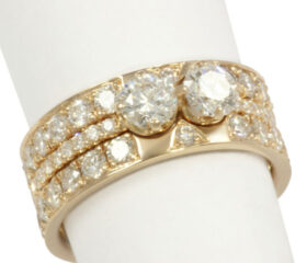 Raised Monogrammed Signet Ring for Women | deBebians Platinum 950